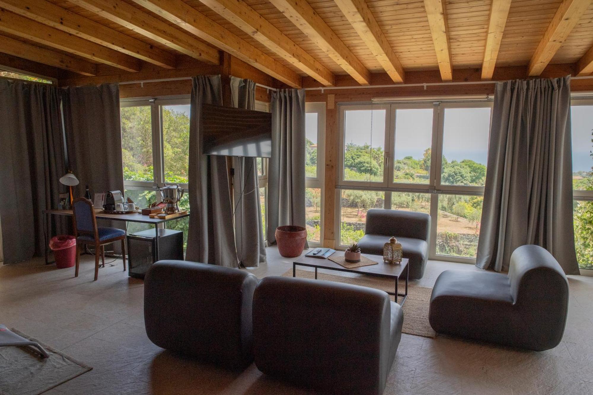 Tenuta Santatecla *