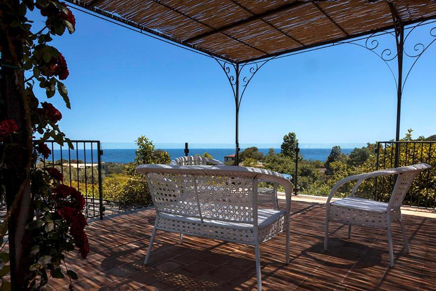 Country house Tenuta Santatecla *